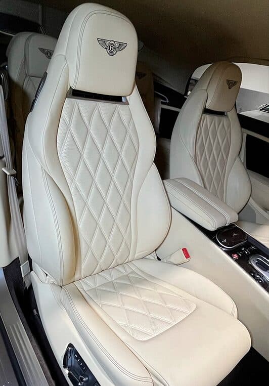 Voiture nettoyée - détail de finition